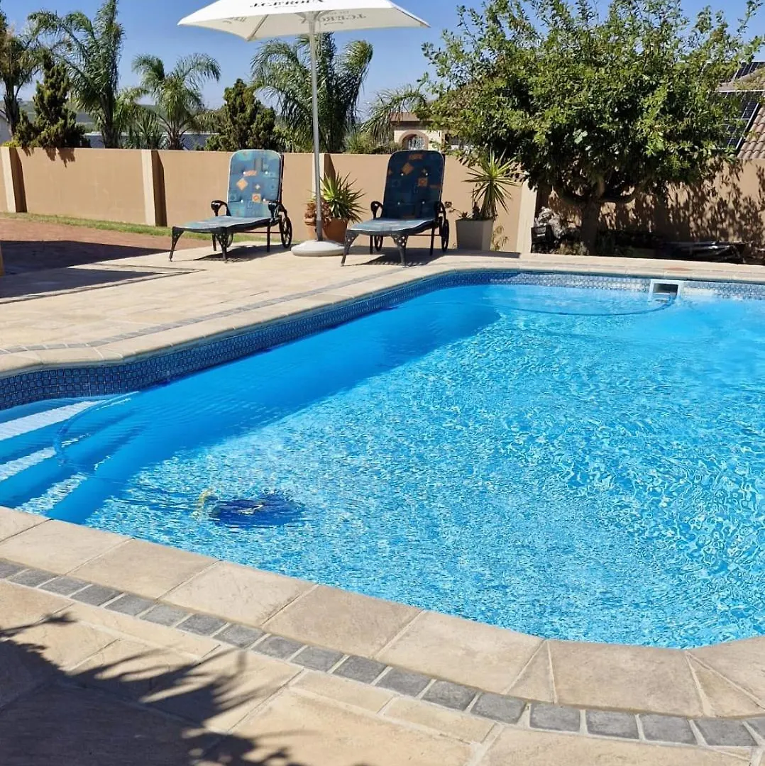 Apartamento 22Onshiraz Hoheizen 0*,  Sudáfrica